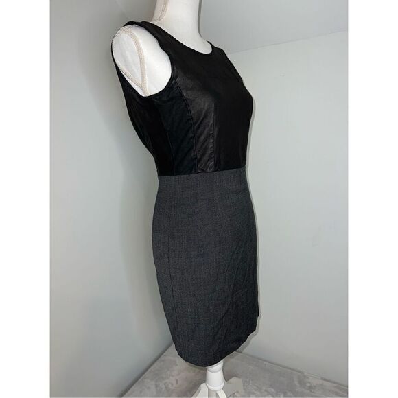 THEORY Virgin Wool Zip Back Sheath Dress Women’s 2 - Picture 9 of 9